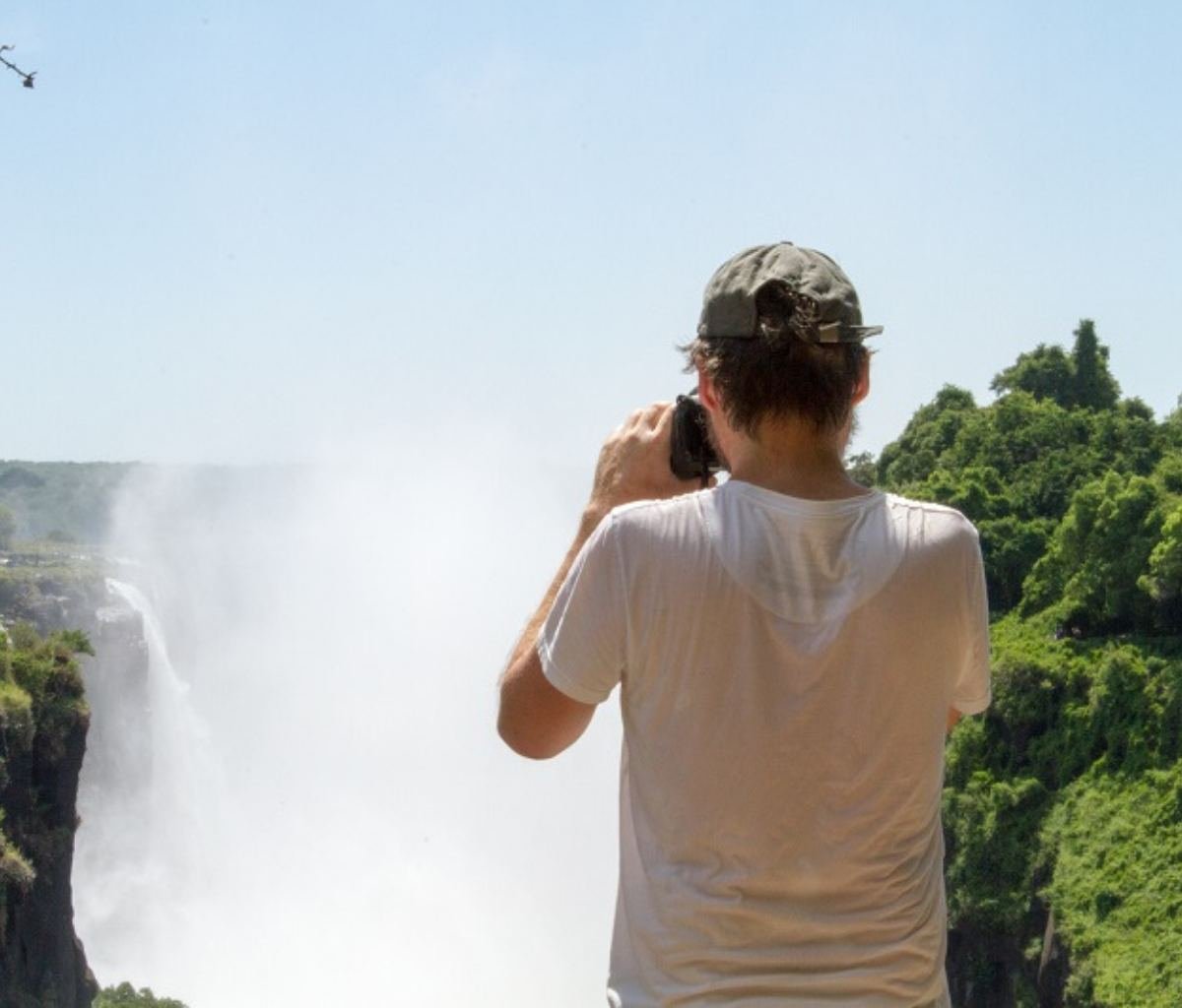 Guided tour of the Falls