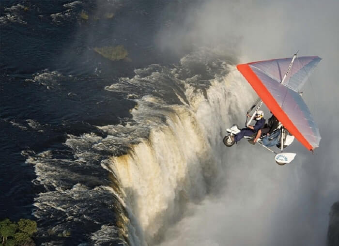  Victoria Falls village tour