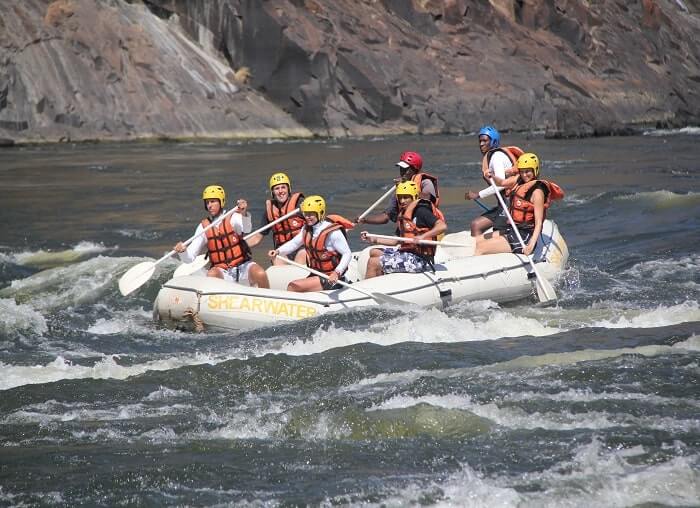  Victoria Falls village tour
